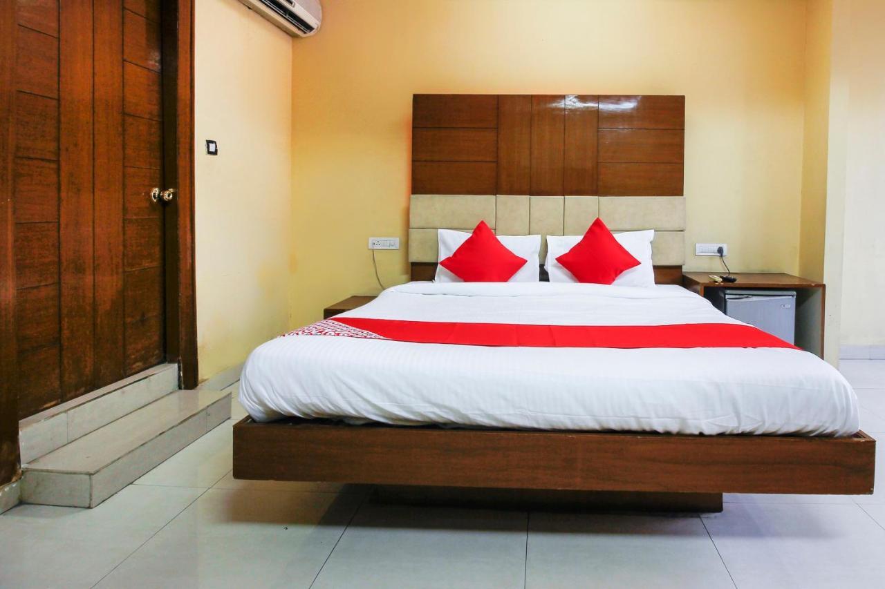 Oyo Hotel Metro International Near Lb Stadium Haidarábád Kültér fotó