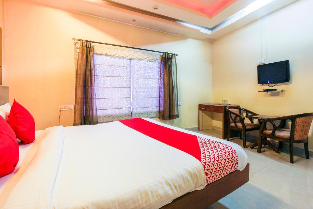 Oyo Hotel Metro International Near Lb Stadium Haidarábád Kültér fotó