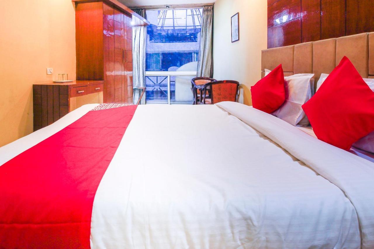 Oyo Hotel Metro International Near Lb Stadium Haidarábád Kültér fotó