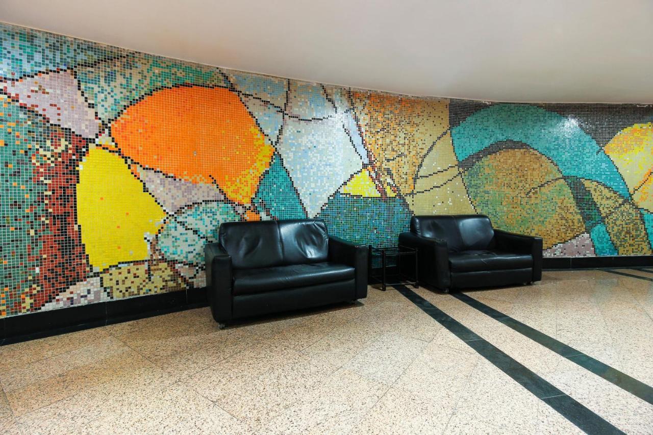 Oyo Hotel Metro International Near Lb Stadium Haidarábád Kültér fotó